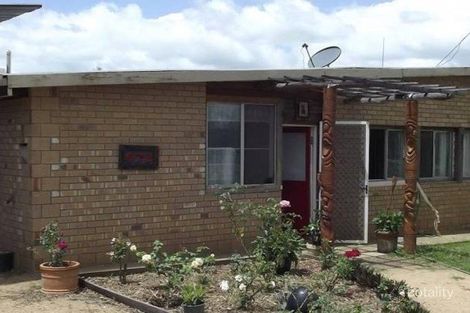 Property photo of 3 Simpson Crescent Bundaberg East QLD 4670