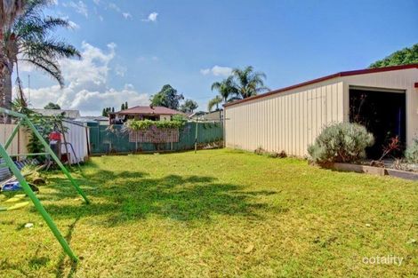 Property photo of 15 Cornwall Road Dapto NSW 2530