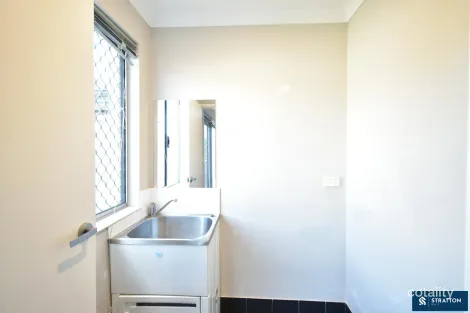 Property photo of 92B Eudoria Street Gosnells WA 6110