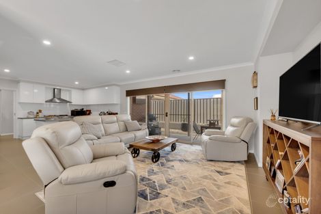 Property photo of 1 Sarakos Circuit Wangaratta VIC 3677