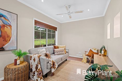 Property photo of 5 Commerford Place Chirnside Park VIC 3116