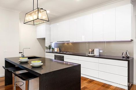 Property photo of 1/13 Hunter Street Glen Waverley VIC 3150