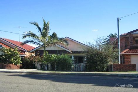 271 Dora St, Hurstville, NSW 2220