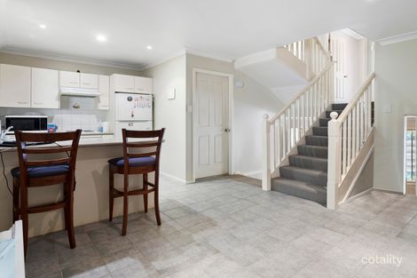 Property photo of 27/10 Albert Street Ourimbah NSW 2258