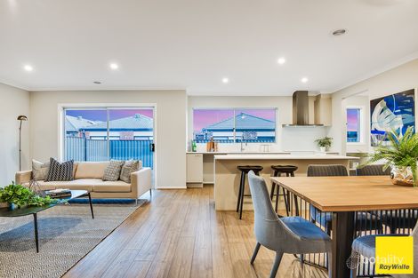 Property photo of 8 Gauja Street Craigieburn VIC 3064
