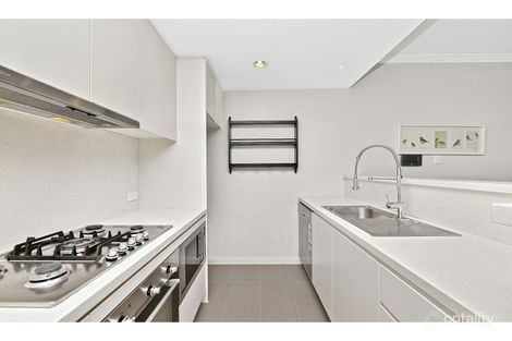 Property photo of 602/1 Half Street Wentworth Point NSW 2127