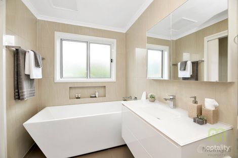 Property photo of 3 Dartnell Street Gowrie ACT 2904