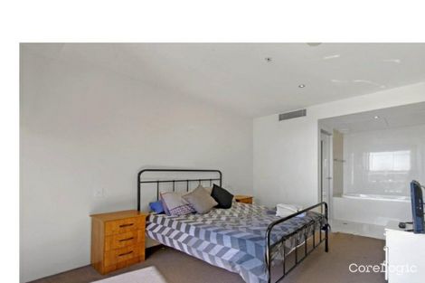 Property photo of 605/4 Wahroonga Place Surfers Paradise QLD 4217