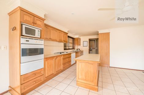 Property photo of 26 Hermitage Crescent Bundoora VIC 3083