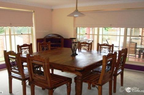 Property photo of 27 Taminga Crest Cordeaux Heights NSW 2526