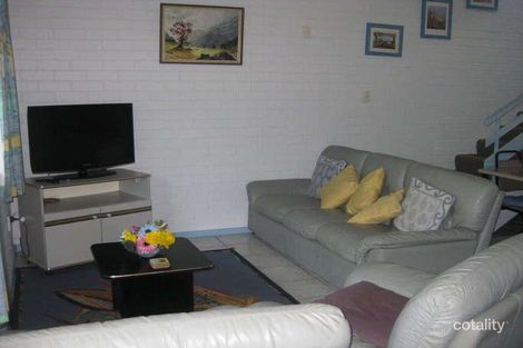 Property photo of 2/5 Coorilla Street Hawks Nest NSW 2324