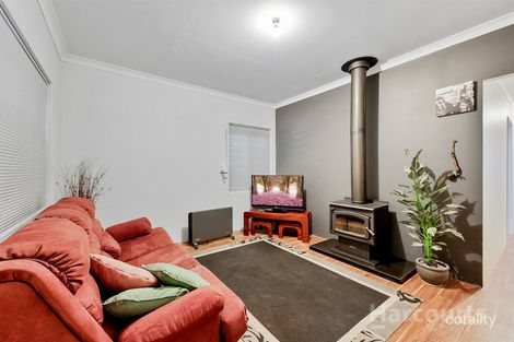 Property photo of 14 Thornbill Crescent Coodanup WA 6210