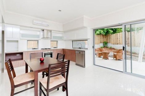 Property photo of 7 Ames Street Coorparoo QLD 4151