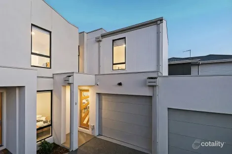Property photo of 2/44 Conifer Avenue Brooklyn VIC 3012
