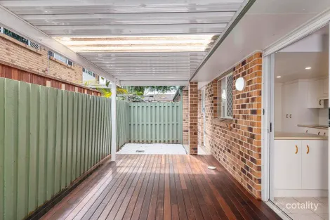 Property photo of 2/11 Cupania Place Elanora QLD 4221