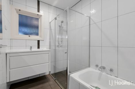 Property photo of 4 Burley Road Elizabeth Vale SA 5112
