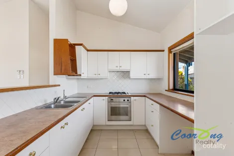Property photo of 9 Narrung Road Meningie SA 5264