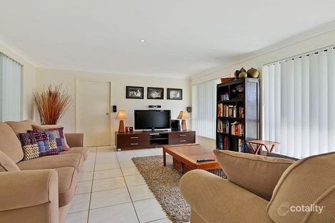 6 Oakwood Rd, Warner, QLD 4500