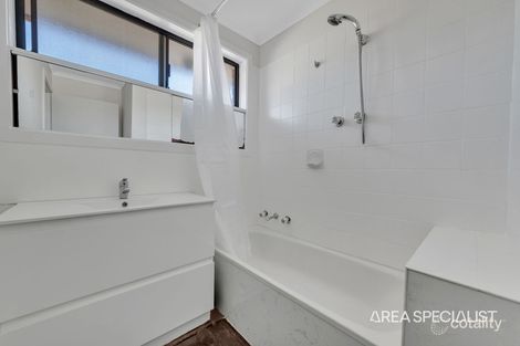 Property photo of 18 Tamarind Crescent Werribee VIC 3030
