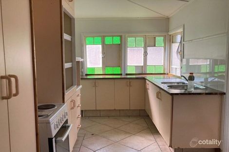 Property photo of 245 Kent Street Depot Hill QLD 4700