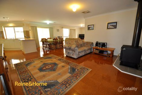 Property photo of 2 Maalak Turn Dalyellup WA 6230