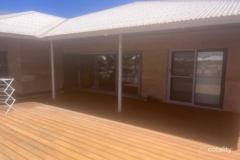 Property photo of 11 Jaaga Cove Brockman WA 6701