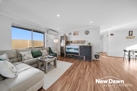 33 Greenslade Cres, Ellenbrook, WA 6069