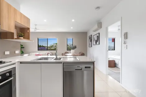 Property photo of 22/11 Lindwall Street Upper Mount Gravatt QLD 4122