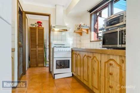 Property photo of 29 Enfield Drive St Albans Park VIC 3219
