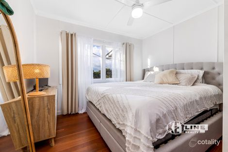 Property photo of 17 Valley View Street Burnside QLD 4560