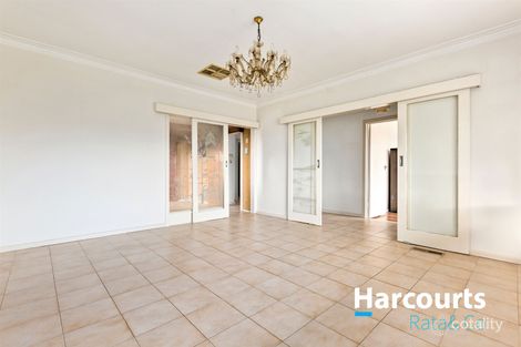 Property photo of 30 Kanimbla Drive Lalor VIC 3075