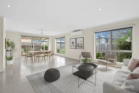 3/13-15 RENNIE ST, LARA, VIC 3212