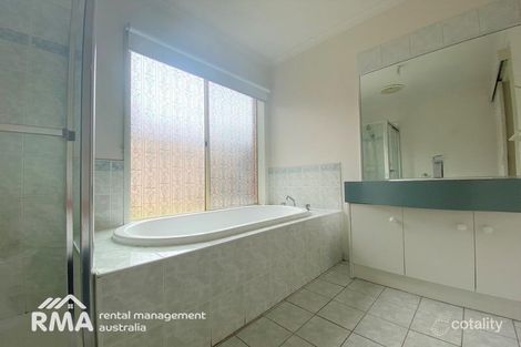 Property photo of 14 Nathan Close Hoppers Crossing VIC 3029
