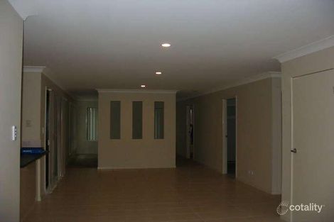 Property photo of 10 Middle Barten Court Bray Park QLD 4500