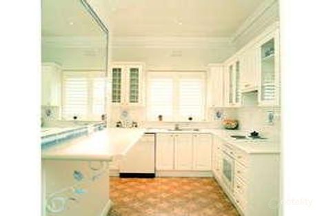 Property photo of 12/7 Wallace Avenue Toorak VIC 3142