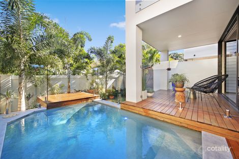 Property photo of 2/28 Evandale Crescent Miami QLD 4220
