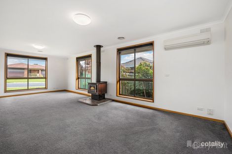 Property photo of 27 Ridgeway Crescent Kennington VIC 3550