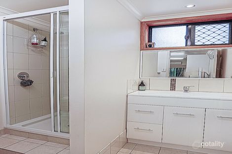 Property photo of 7 Akubra Drive Emerald QLD 4720