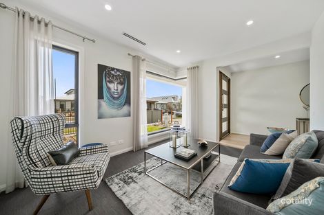 Property photo of 28 Murphy Street Clyde North VIC 3978