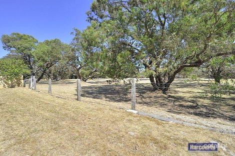 Property photo of 31 Lever Way South Yunderup WA 6208