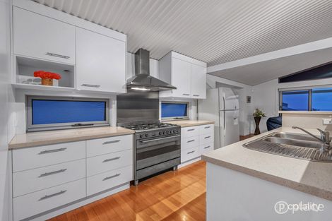 Property photo of 128 Ernest Street Manly QLD 4179