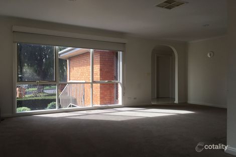 Property photo of 27 Van Der Haar Avenue Berwick VIC 3806