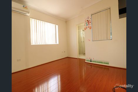 Property photo of 4/76 Sir Joseph Banks Street Bankstown NSW 2200