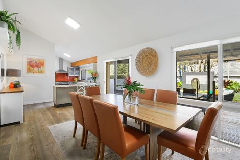 Property photo of 7 Maxwell Close Green Point NSW 2251