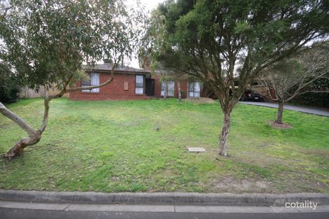 24 Angelica Cres, Croydon Hills, VIC 3136