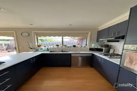 Property photo of 40 Burge Drive Sunbury VIC 3429