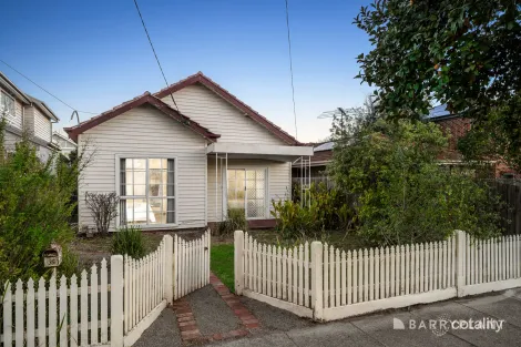 Property photo of 36 Lees Street McKinnon VIC 3204