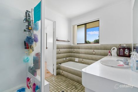 Property photo of 13 Alexander Crescent Morayfield QLD 4506