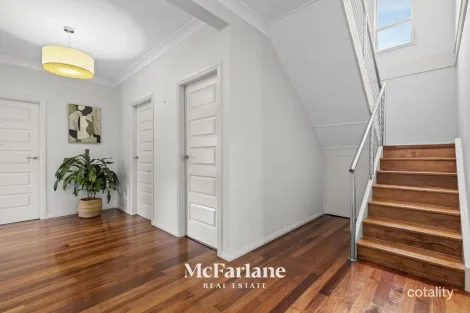 Property photo of 2 Stenhouse Drive Eleebana NSW 2282