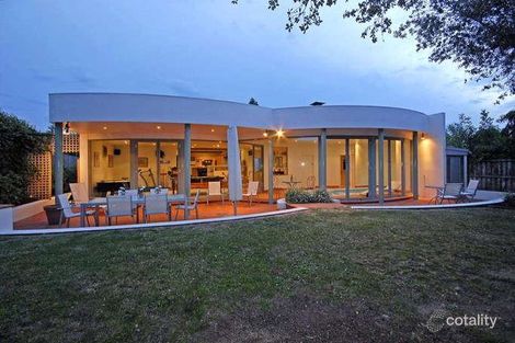 Property photo of 12 Pamay Road Mount Waverley VIC 3149